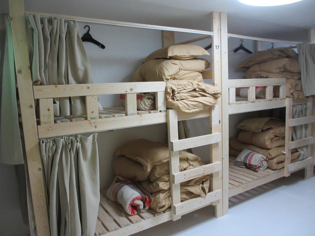 Hostel Ai โอซาก้า ภายนอก รูปภาพ