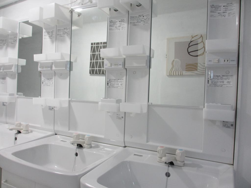Hostel Ai โอซาก้า ภายนอก รูปภาพ